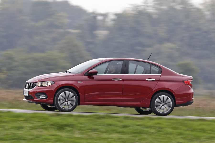 151111_Fiat_Tipo_03.jpg